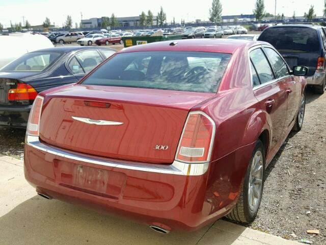 2C3CCAAG0DH577364 - 2013 CHRYSLER 300 RED photo 4