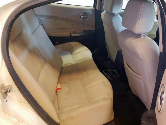 2G2WP552371201908 - 2007 PONTIAC GRAND PRIX WHITE photo 6