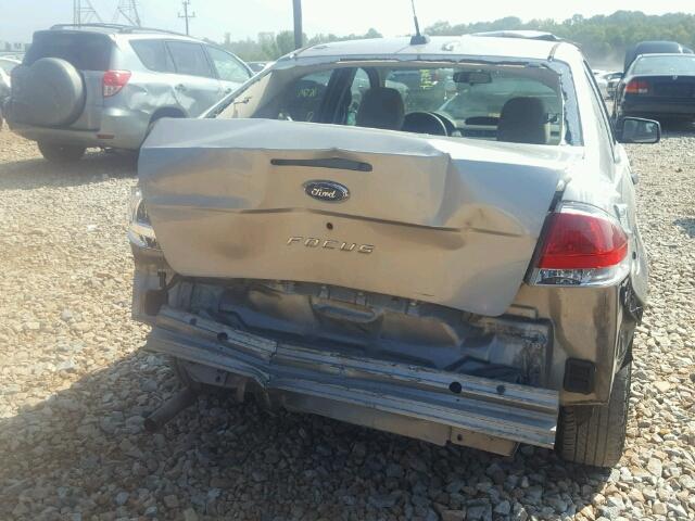 1FAHP34N98W137216 - 2008 FORD FOCUS S/SE TAN photo 9