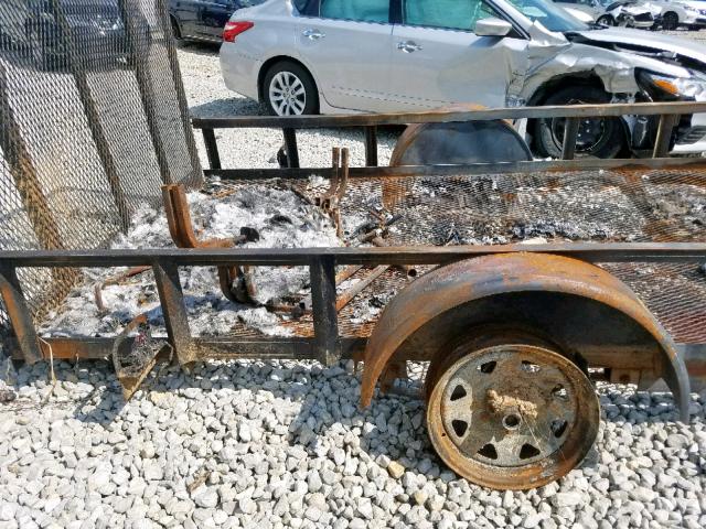 1N9BA1214AB152154 - 2010 UTILITY TRAILER შავი ფოტო 9