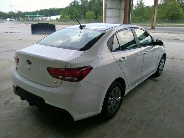 3KPA24AB6KE173859 - 2019 KIA RIO S WHITE photo 4