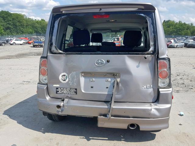 JTLKT324450202174 - 2005 TOYOTA SCION XB 灰色 照片 9