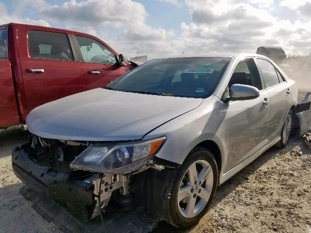 4T1BF1FK9CU106820 - 2012 TOYOTA CAMRY BASE SILVER photo 2
