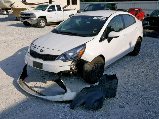 KNADM4A35G6576340 - 2016 KIA RIO LX WHITE photo 2