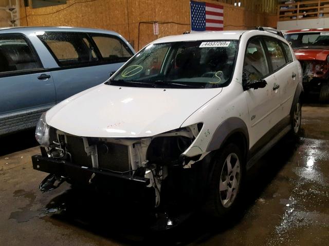 5Y2SL658X7Z416144 - 2007 PONTIAC VIBE WHITE photo 2