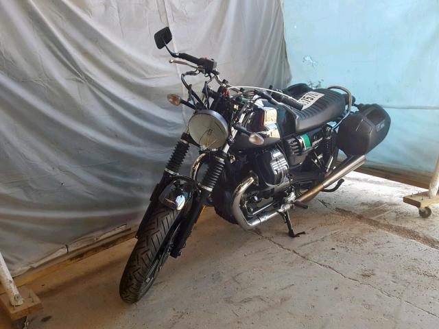 ZGULDUA01HM000002 - 2017 MOTO GUZZI V7 III SPE BLACK photo 2