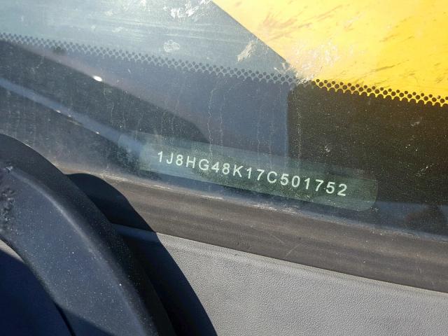 1J8HG48K17C501752 - 2007 JEEP COMMANDER RED photo 10