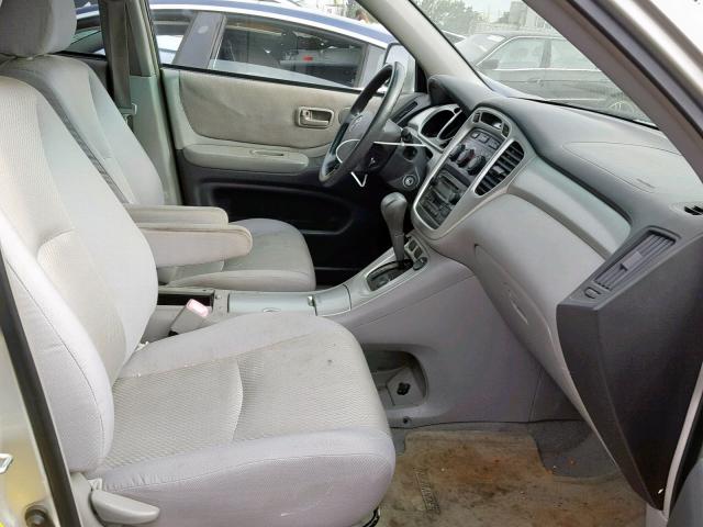 JTEGD21A450128668 - 2005 TOYOTA HIGHLANDER SILVER photo 5