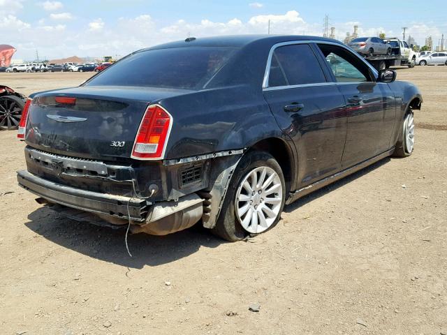 2C3CCAAG0DH508254 - 2013 CHRYSLER 300 BLACK photo 4