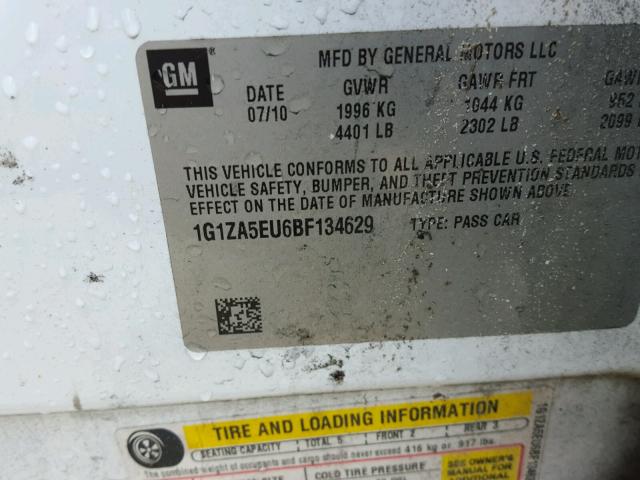 1G1ZA5EU6BF134629 - 2011 CHEVROLET MALIBU LS WHITE photo 10