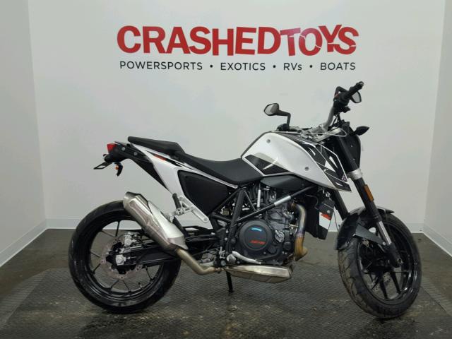 VBKLDV403GM785298 - 2016 KTM 690 DUKE WHITE photo 1