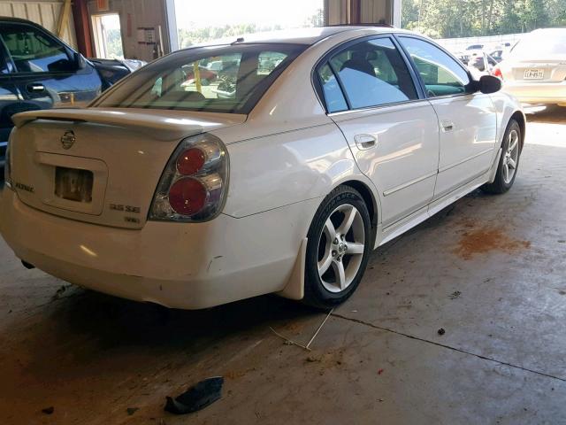 1N4BL11D25N492554 - 2005 NISSAN ALTIMA SE WHITE photo 4