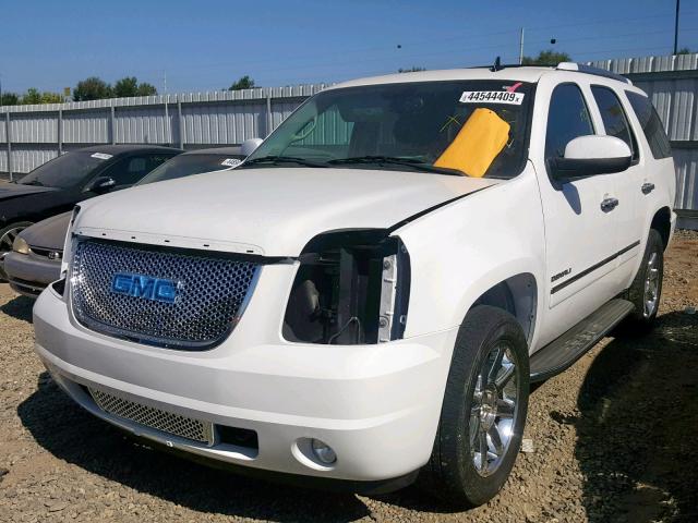 1GKS2EEF1CR255824 - 2012 GMC YUKON DENA WHITE photo 2