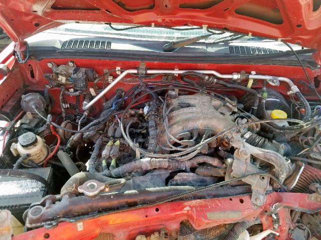 5N1ED28Y5YC584093 - 2000 NISSAN XTERRA XE RED photo 7