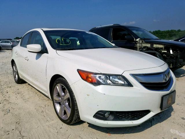 19VDE1F76DE005920 - 2013 ACURA ILX 20 TEC WHITE photo 1