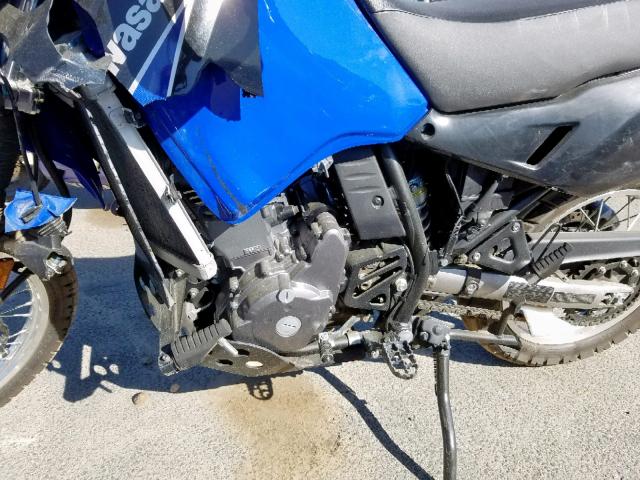 JKAKLEE199DA22354 - 2009 KAWASAKI KL650 E BLUE photo 7