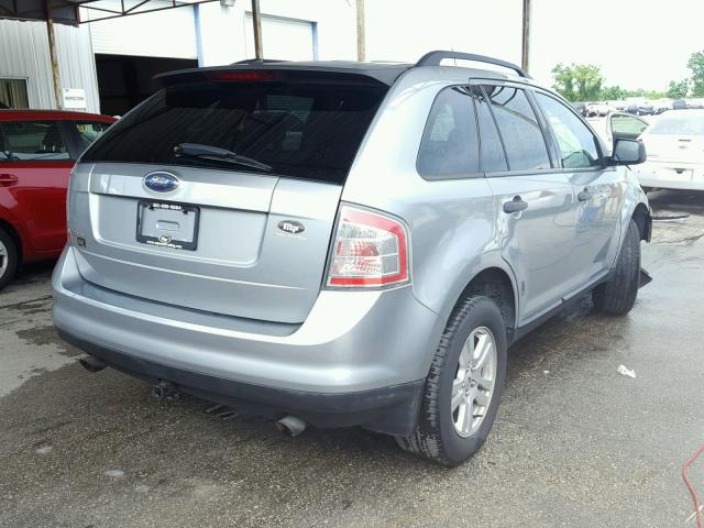 2FMDK36C47BA46224 - 2007 FORD EDGE SE SILVER photo 4