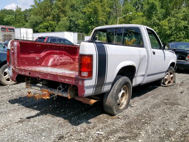 1B7FL26X2TS601467 - 1996 DODGE DAKOTA GRAY photo 4