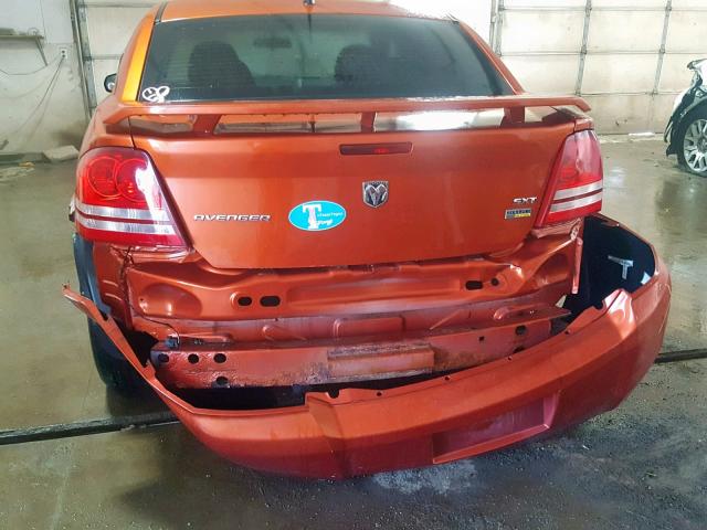 1B3LC56R28N105033 - 2008 DODGE AVENGER SX ORANGE photo 9