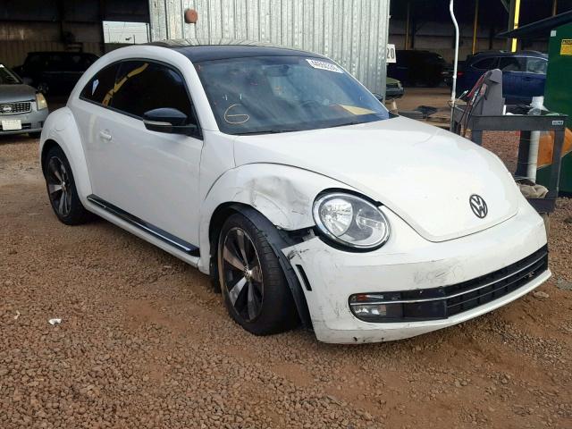 3VWVA7AT3CM654901 - 2012 VOLKSWAGEN BEETLE TUR WHITE photo 1