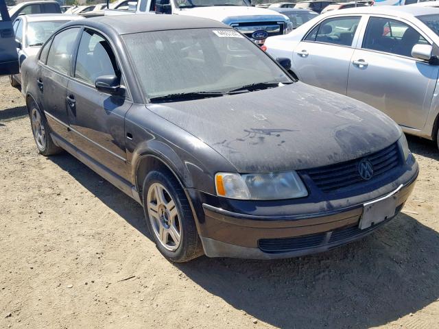 WVWBH63B91P047022 - 2001 VOLKSWAGEN PASSAT GLX BLACK photo 1