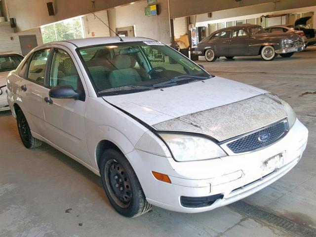 1FAFP34N97W290510 - 2007 FORD FOCUS ZX4 WHITE photo 1