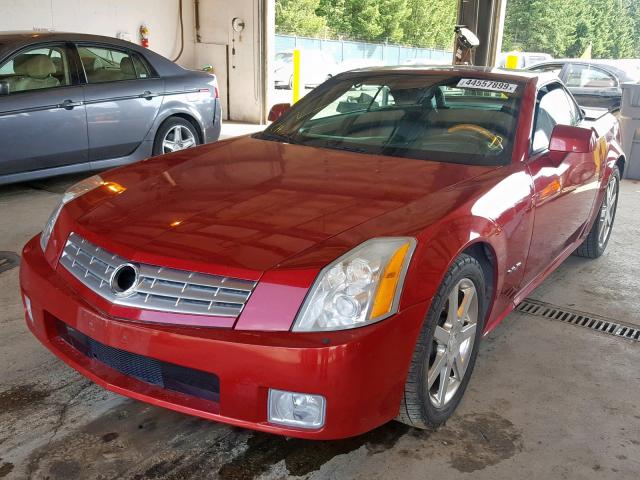 1G6YV34A045600215 - 2004 CADILLAC XLR RED photo 2