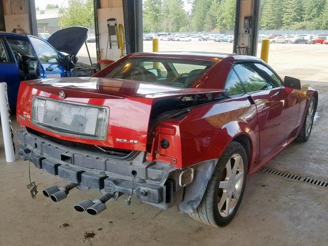 1G6YV34A045600215 - 2004 CADILLAC XLR RED photo 4