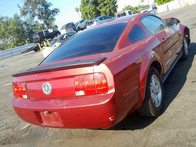 1ZVFT80N475211627 - 2007 FORD MUSTANG RED photo 4