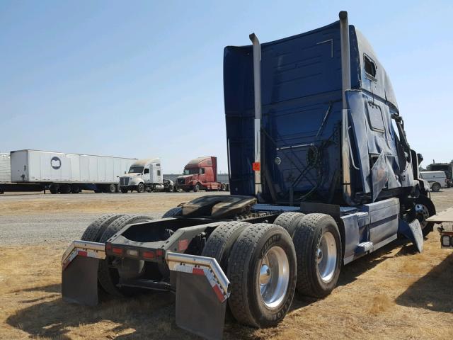 4V4NC9EH3EN153910 - 2014 VOLVO VN VNL BLUE photo 4