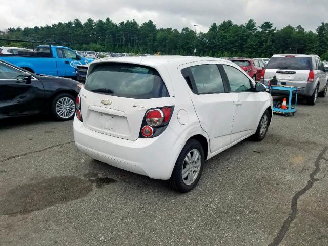 1G1JA6SHXC4161954 - 2012 CHEVROLET SONIC LS 白色 照片 4