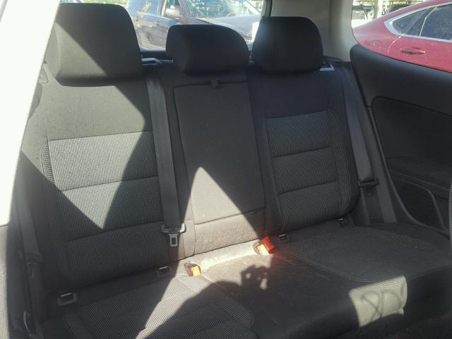 WVWBB7AJ2BW264047 - 2011 VOLKSWAGEN GOLF 灰色 照片 6