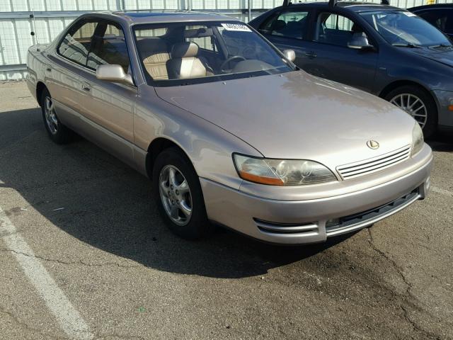 JT8BF12G2T0178969 - 1996 LEXUS ES 300 GOLD photo 1