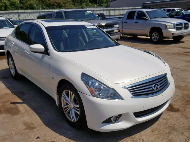 JN1CV6AR2FM521479 - 2015 INFINITI Q40 WHITE photo 1