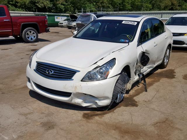 JN1CV6AR2FM521479 - 2015 INFINITI Q40 WHITE photo 2