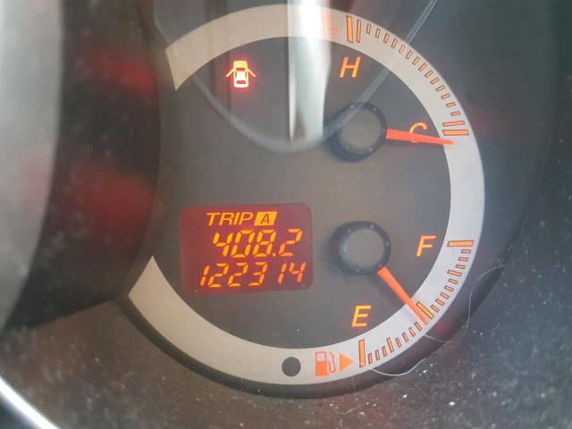 JM1BK34L681846874 - 2008 MAZDA SPEED 3 SILVER photo 8