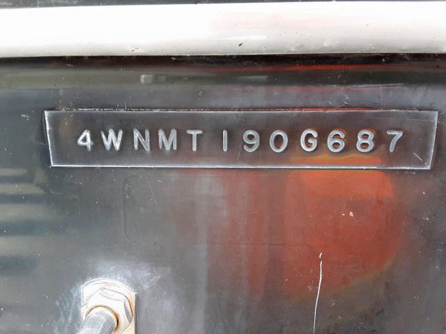 4WNMT190G687 - 1987 FOUR BOAT RED photo 10