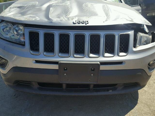 1C4NJDBB7HD154931 - 2017 JEEP COMPASS SP ნაცრისფერი ფოტო 7