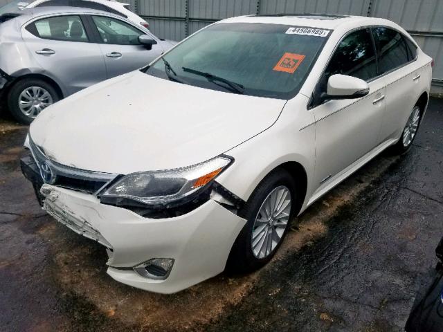 4T1BD1EB3FU036162 - 2015 TOYOTA AVALON HYB WHITE photo 2