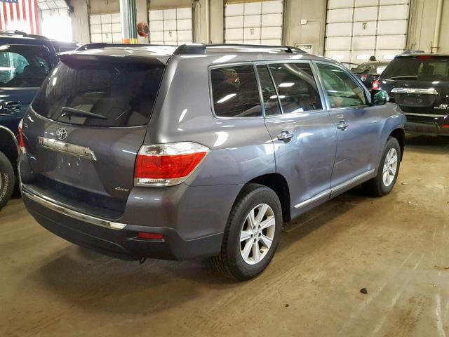 5TDBK3EH4DS259211 - 2013 TOYOTA HIGHLANDER GRAY photo 4