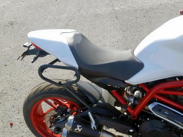 ZDMMADBM4HB001758 - 2017 DUCATI MONSTER 79 WHITE photo 6