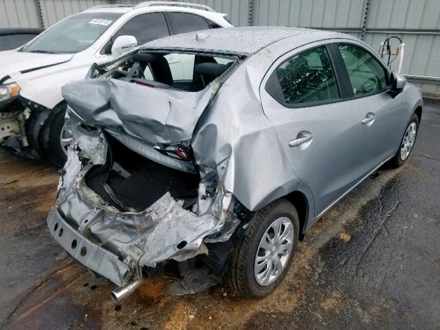 3MYDLBYV9KY523242 - 2019 TOYOTA YARIS L SILVER photo 4