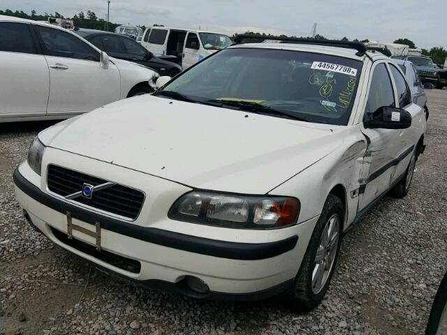 YV1RS61R312051249 - 2001 VOLVO S60 WHITE photo 2