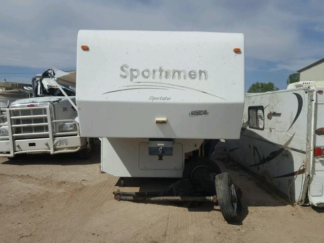 4EZFS352X35060875 - 2003 ARNES SPORTSMEN WHITE photo 2