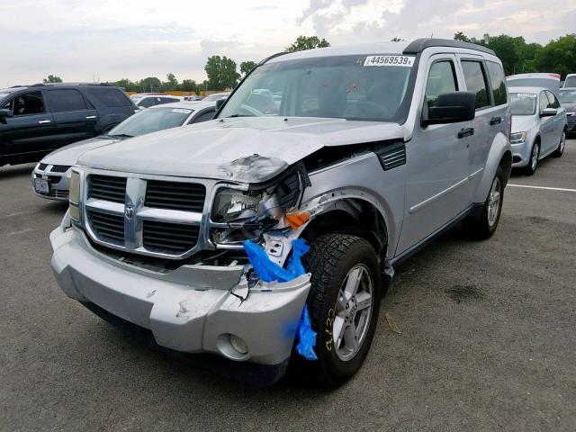 1D8GU28K28W219928 - 2008 DODGE NITRO SXT SILVER photo 2