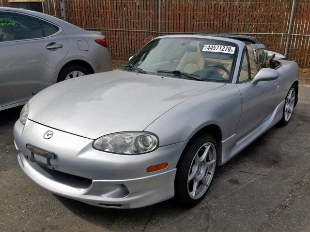 JM1NB353710211430 - 2001 MAZDA MX-5 MIATA SILVER photo 2