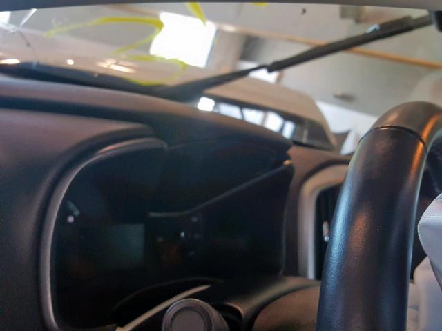 1GCGTCEN3J1210096 - 2018 CHEVROLET COLORADO L WHITE photo 8