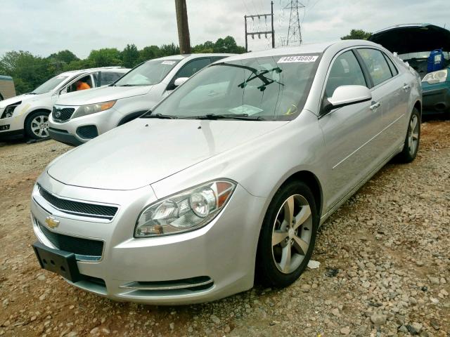 1G1ZC5E0XCF335670 - 2012 CHEVROLET MALIBU 1LT SILVER photo 2