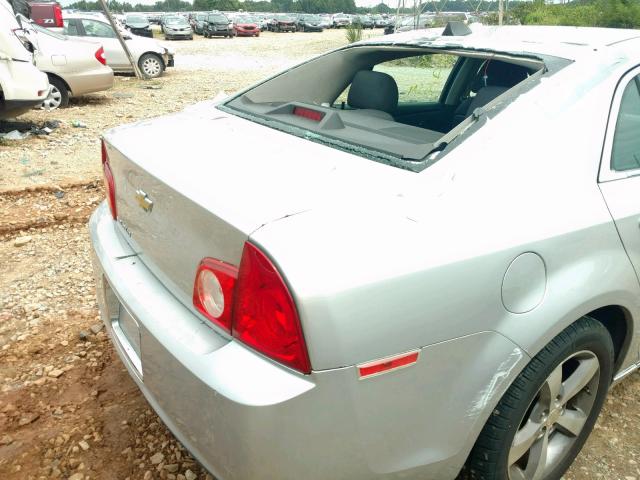 1G1ZC5E0XCF335670 - 2012 CHEVROLET MALIBU 1LT SILVER photo 9