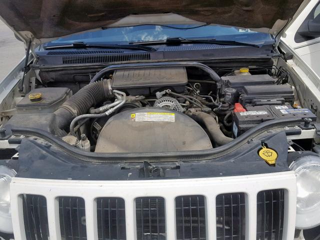 1J8GR48K28C102887 - 2008 JEEP GRAND CHER WHITE photo 7